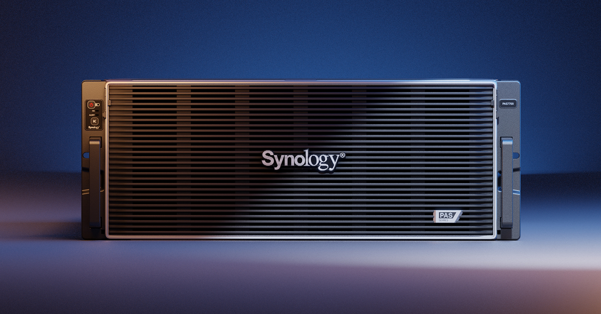 Synology PAS7700 - macierz all-NVMe z dwoma kontrolerami active-active